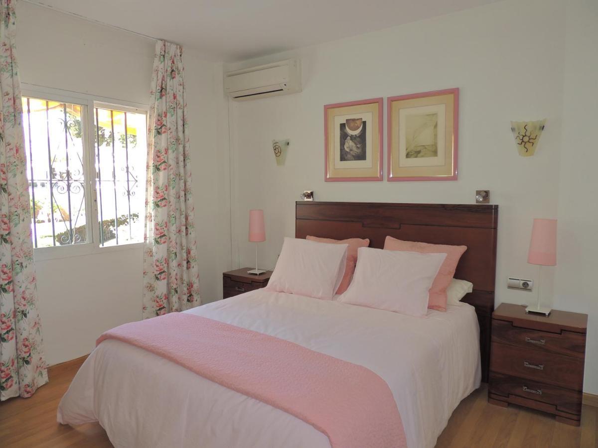 Апартаменты Las Gaviotas Beach - Playa - Sea Front - Frente Al Mar